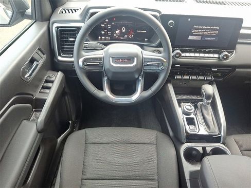 New 2025 GMC Canyon Elevation w/ Convenience Package image 11