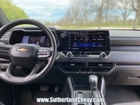 Used 2023 Chevrolet Colorado W/T image 24