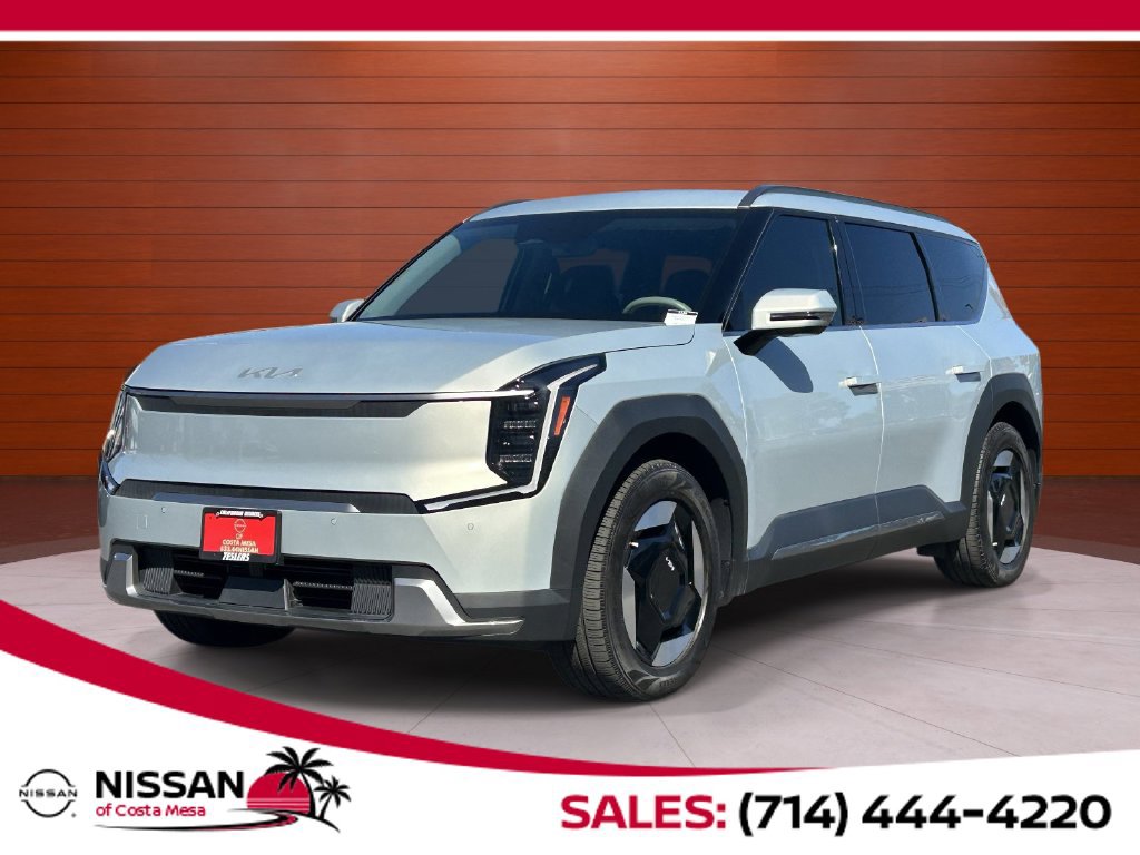 Used 2024 Kia EV9 Wind AWD/4WD image 1
