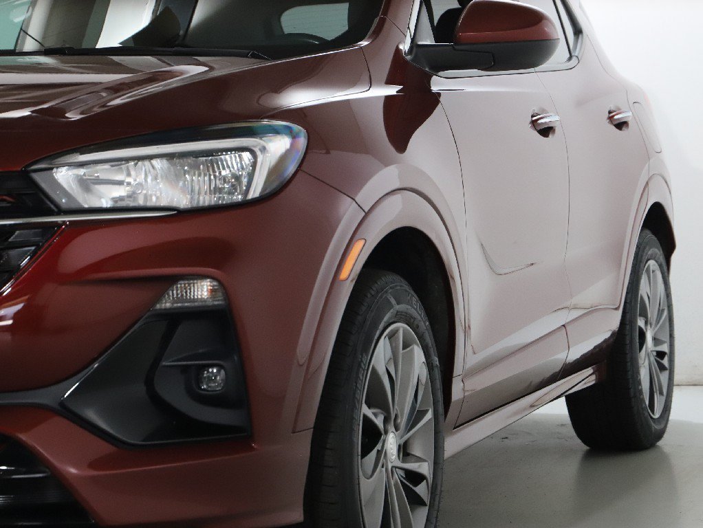 Used 2023 Buick Encore GX Select w/ Sport Touring Package AWD/4WD image 4
