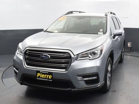 Used 2022 Subaru Ascent Premium w/ Convenience Package image 1