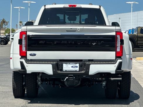 Used 2026 Ford F450 Platinum AWD/4WD image 4