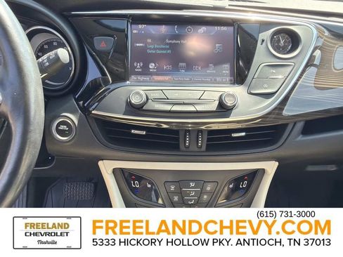Used 2019 Buick Envision Essence FWD image 30