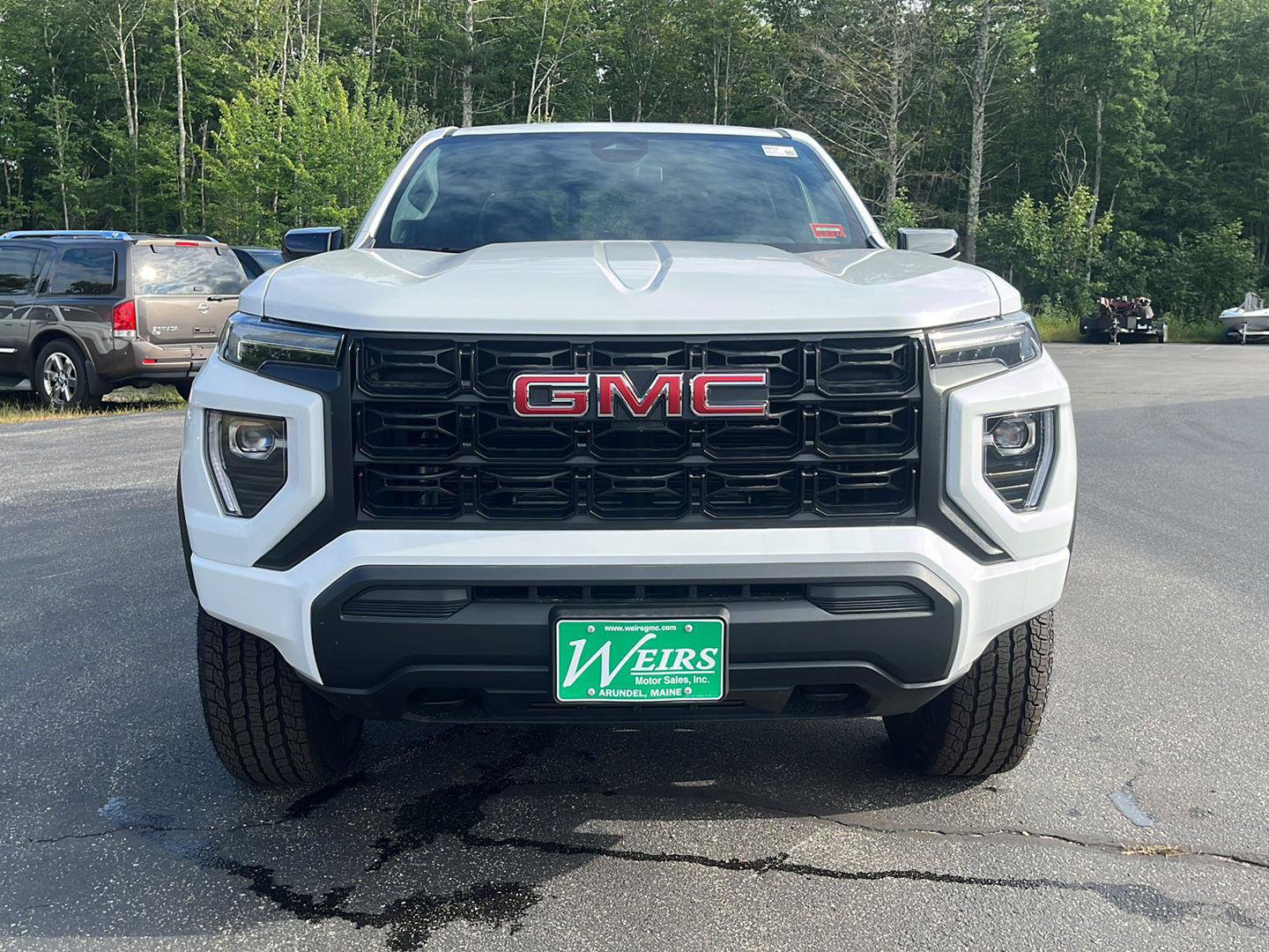 New 2026 GMC Canyon Elevation AWD/4WD image 2
