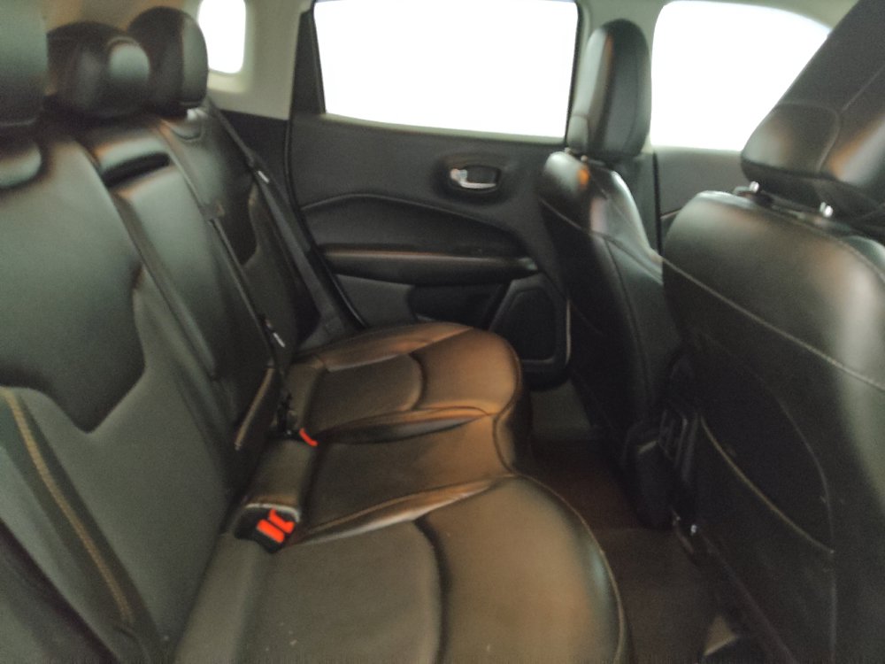 Used 2020 Jeep Compass Limited AWD/4WD image 19