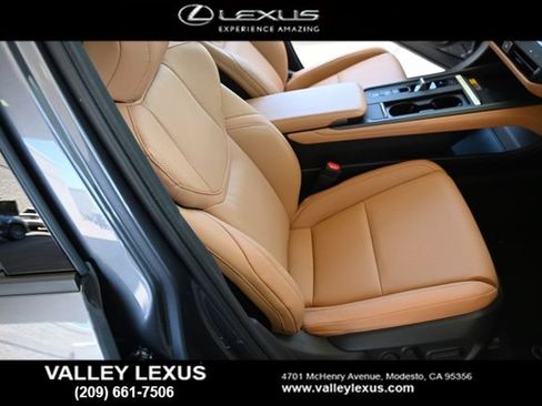 New 2026 Lexus ES 350e w/ Convenience Package FWD image 20
