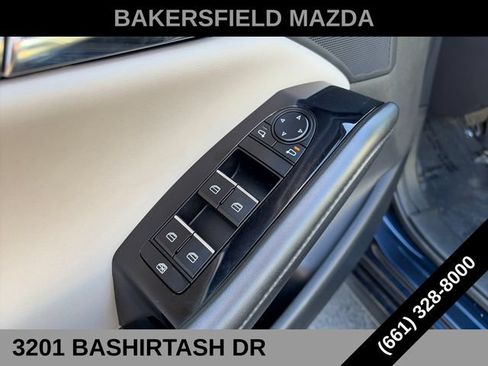 Used 2024 MAZDA MAZDA3 s FWD image 11