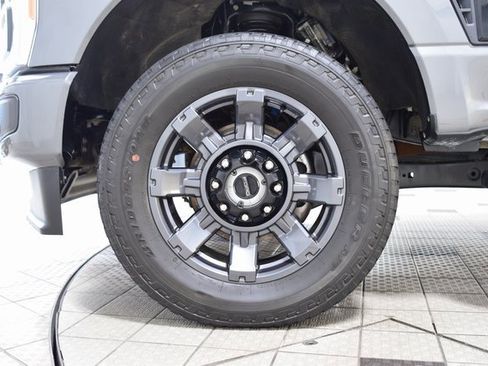 Used 2023 Ford F350 Lariat w/ Lariat Ultimate Package image 27