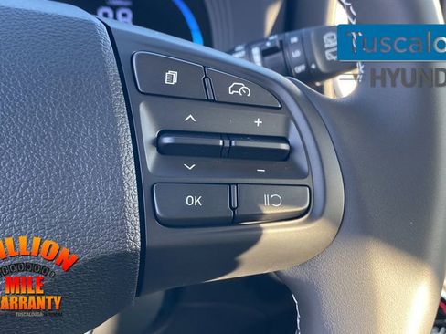 New 2026 Hyundai Venue SEL image 19