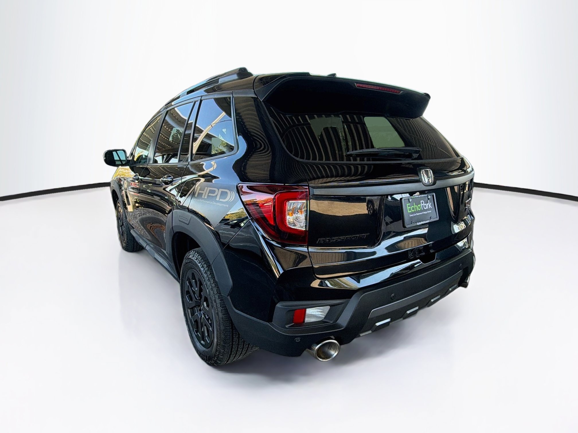 Used 2023 Honda Passport TrailSport image 5