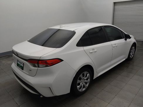 Used 2020 Toyota Corolla LE FWD image 9