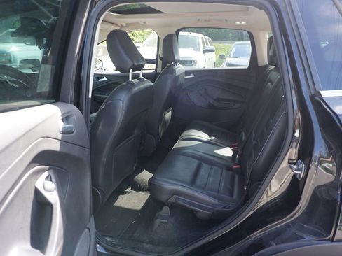 Used 2019 Ford Escape SEL image 13