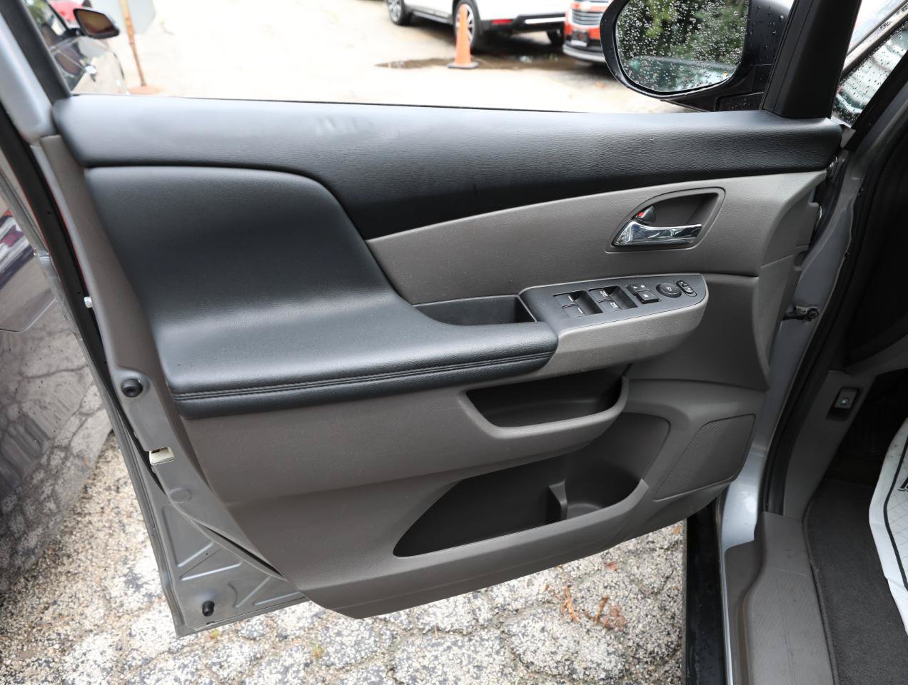Used 2016 Honda Odyssey EX-L image 17