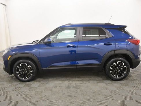 Used 2023 Chevrolet TrailBlazer LT w/ Convenience Package image 4