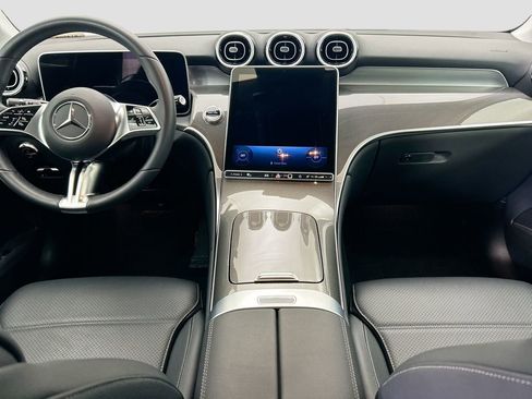 Used 2026 Mercedes-Benz GLC 300 image 13