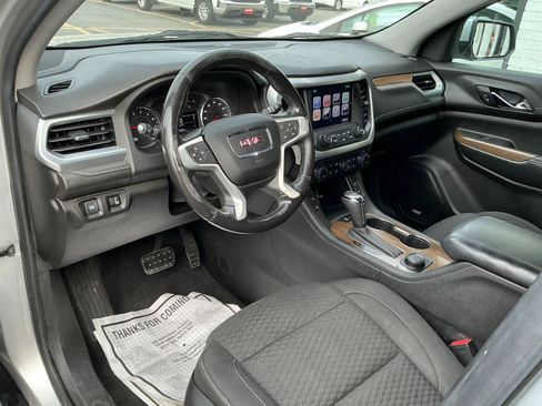 Used 2019 GMC Acadia SLE w/ LPO, Floor Liner Package FWD image 11