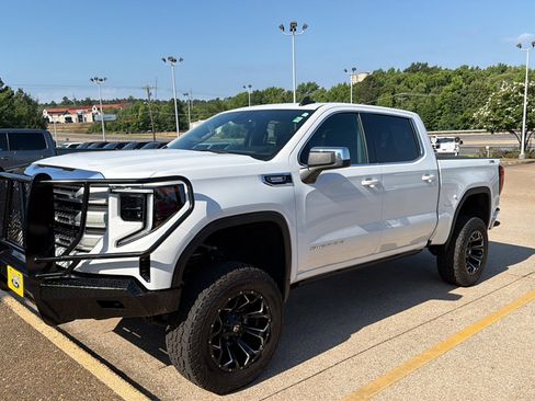 Used 2024 GMC Sierra 1500 SLE w/ Preferred Package AWD/4WD image 23