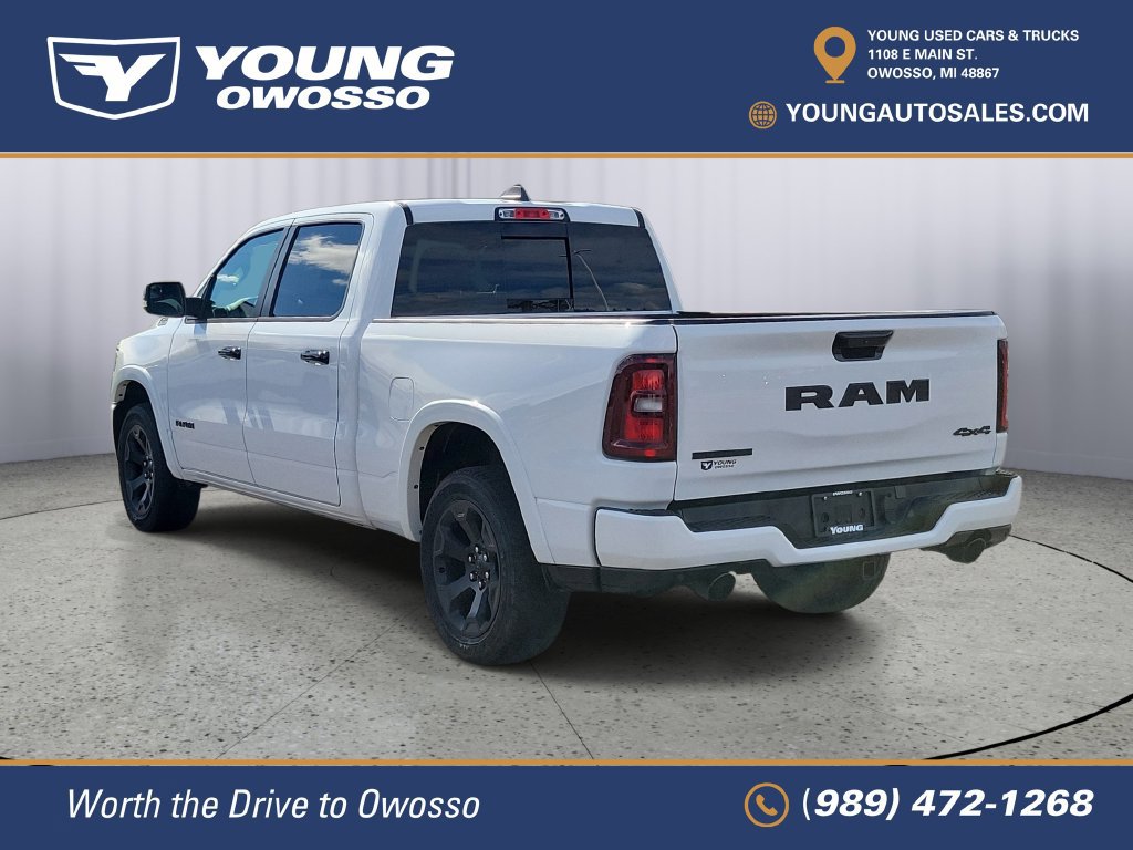 Used 2025 RAM 1500 Big Horn AWD/4WD image 4