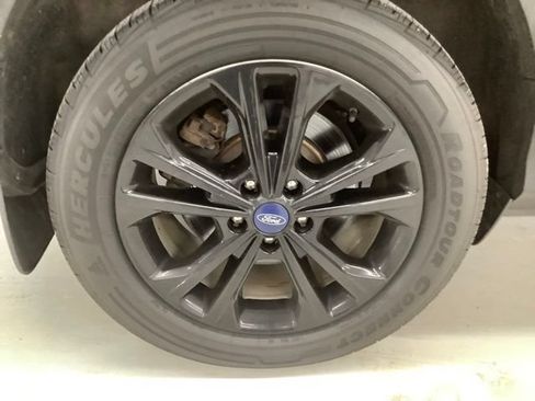 Used 2018 Ford Escape SE w/ SE SYNC Package AWD/4WD image 8