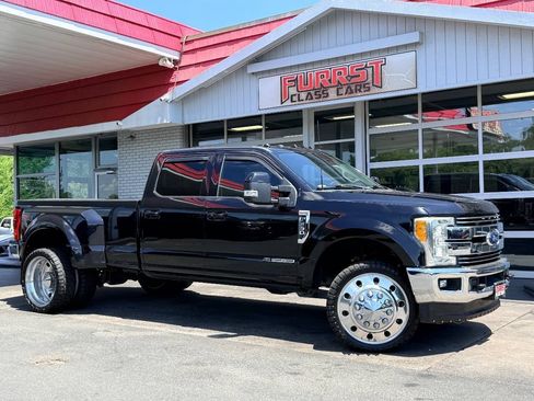Used 2017 Ford F350 Lariat w/ Lariat Ultimate Package AWD/4WD image 1