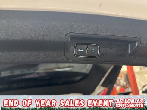 Used 2020 Ford Explorer XLT w/ Equipment Group 202A image 16