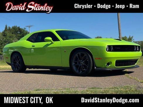 Certified 2023 Dodge Challenger R/T Scat Pack RWD image 1