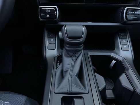 New 2026 Toyota RAV4 XSE image 25