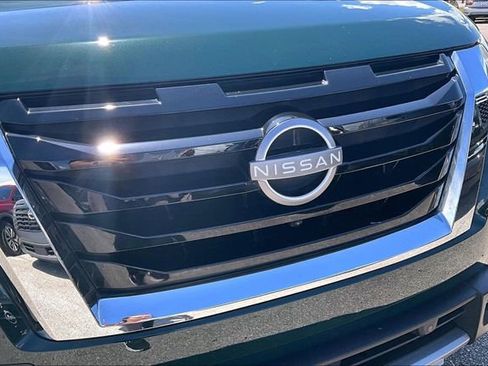 Certified 2025 Nissan Pathfinder SL w/ SL Premium Package image 31