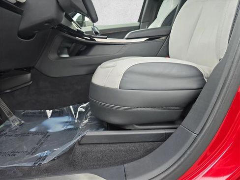 Used 2023 Land Rover Range Rover Sport SE Dynamic image 28