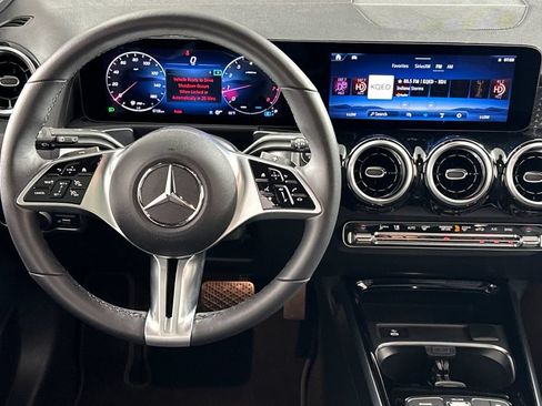 Certified 2026 Mercedes-Benz GLB 250 4MATIC image 18