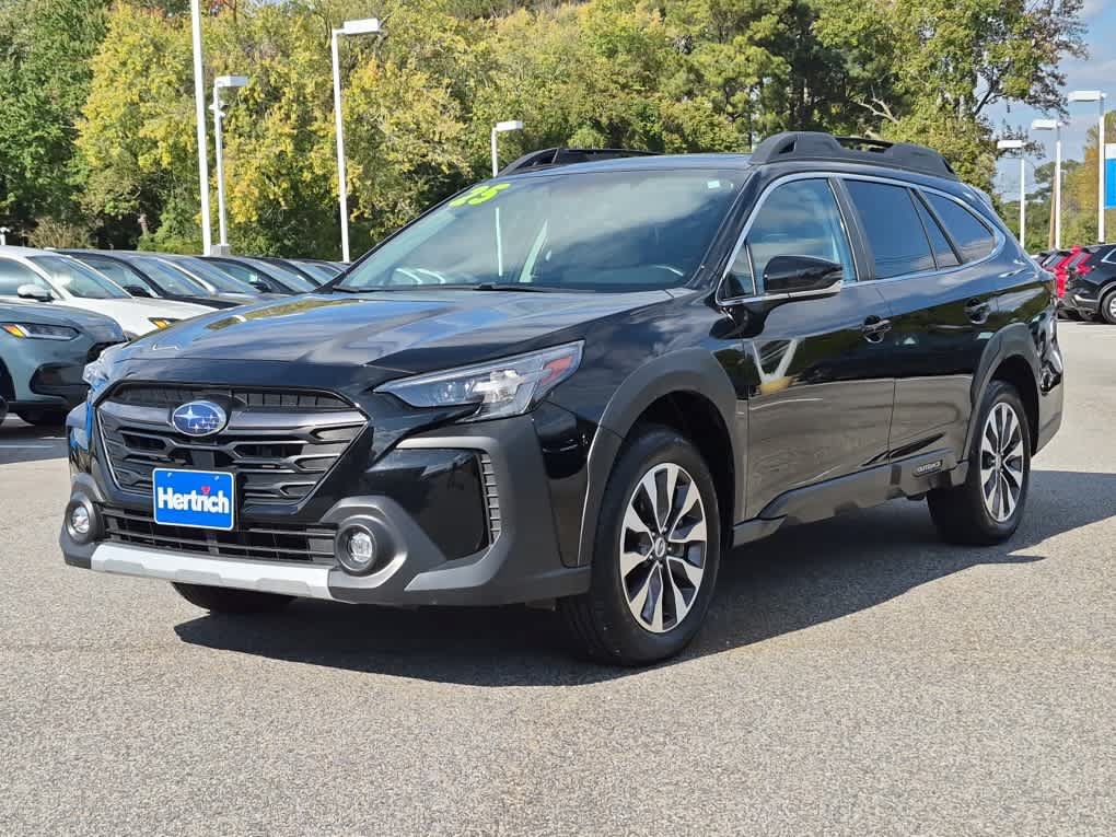 Used 2025 Subaru Outback Limited AWD/4WD image 1