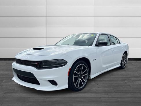 Used 2023 Dodge Charger R/T w/ Cold Weather Package RWD image 6