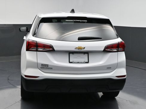 Certified 2023 Chevrolet Equinox LS w/ LS Convenience Package AWD/4WD image 6