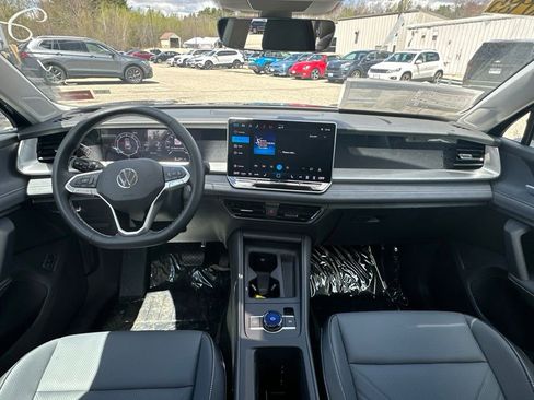 New 2026 Volkswagen Tiguan SE AWD/4WD image 12