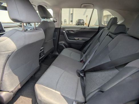 Used 2024 Toyota RAV4 XLE FWD image 14
