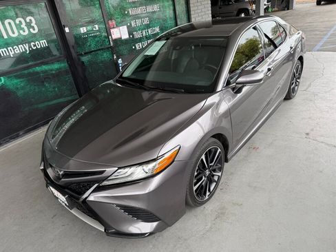 Used 2019 Toyota Camry XSE FWD image 2