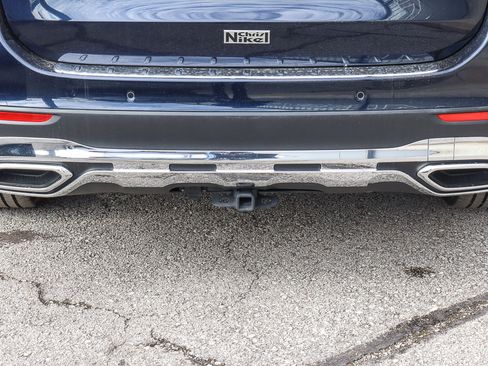 Used 2023 Mercedes-Benz GLC 300 4MATIC image 13