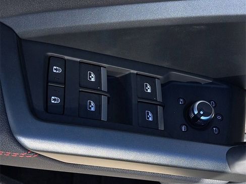 New 2025 Audi Q3 2.0T Premium Plus image 23