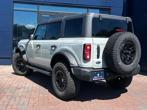 Used 2024 Ford Bronco Wildtrak AWD/4WD image 3