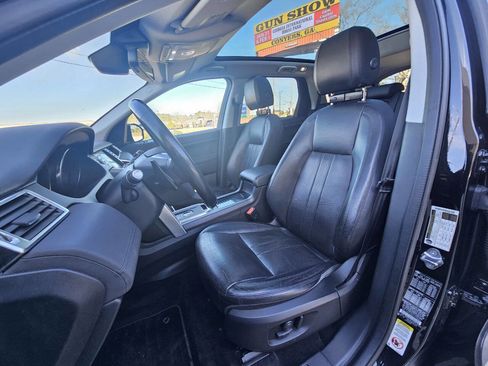 Used 2019 Land Rover Discovery Sport HSE image 6