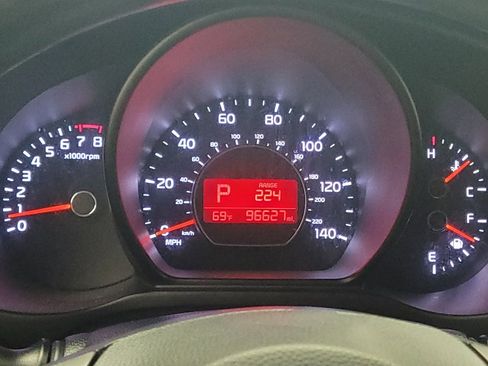 Used 2019 Kia Soul FWD image 23
