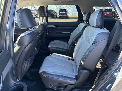 Used 2020 Hyundai Palisade SEL w/ Convenience Package image 12