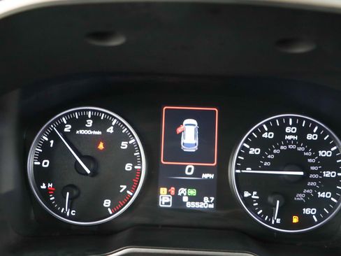 Used 2020 Subaru Outback Limited image 15