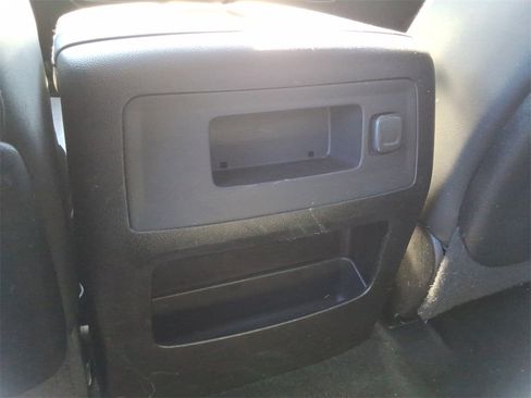 Used 2015 GMC Sierra 3500 Denali w/ Duramax Plus Package image 19