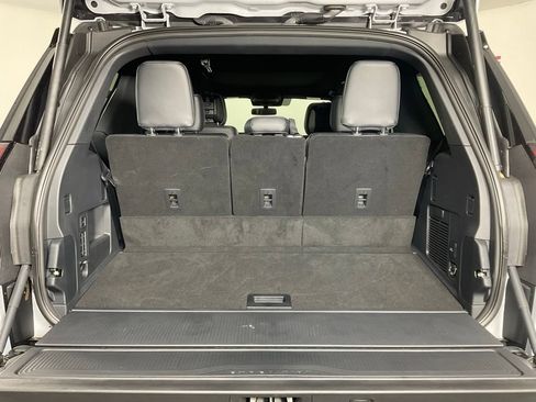 New 2026 Ford Expedition Platinum w/ Stealth Appearance Package AWD/4WD image 11