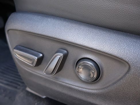 Used 2024 Toyota Grand Highlander Limited image 11