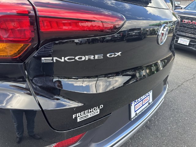Used 2023 Buick Encore GX Essence w/ Experience Buick Package FWD image 30