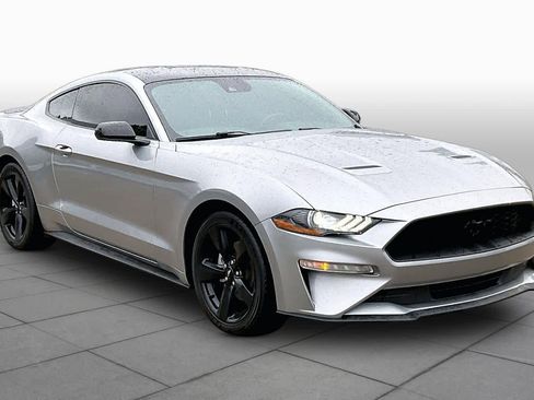 Used 2021 Ford Mustang Coupe w/ Equipment Group 101A RWD image 3