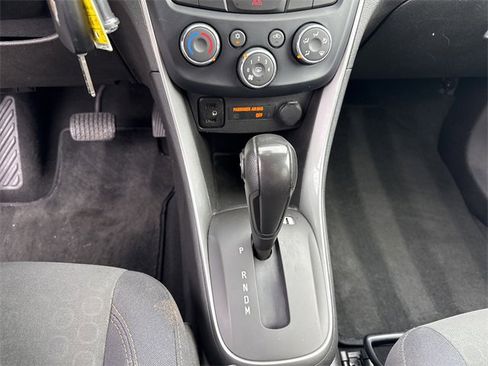 Used 2019 Chevrolet Trax LS w/ Tint and Cruise Package image 25