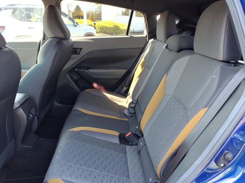 Certified 2025 Subaru Crosstrek 2.5i Sport w/ Crosstrek Mirror Package image 16